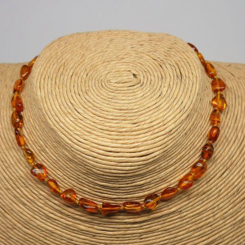 alt="Collar de ambar para bebe. www.santelmotienda.com"