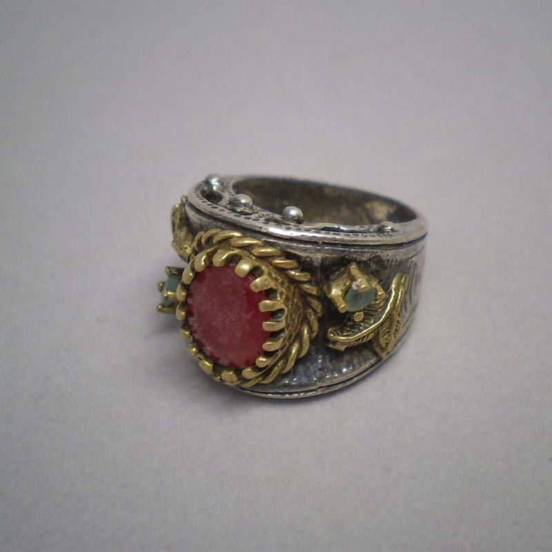 Sortija Afgana de plata de ley 925 Mils. con rubí y esmeralda