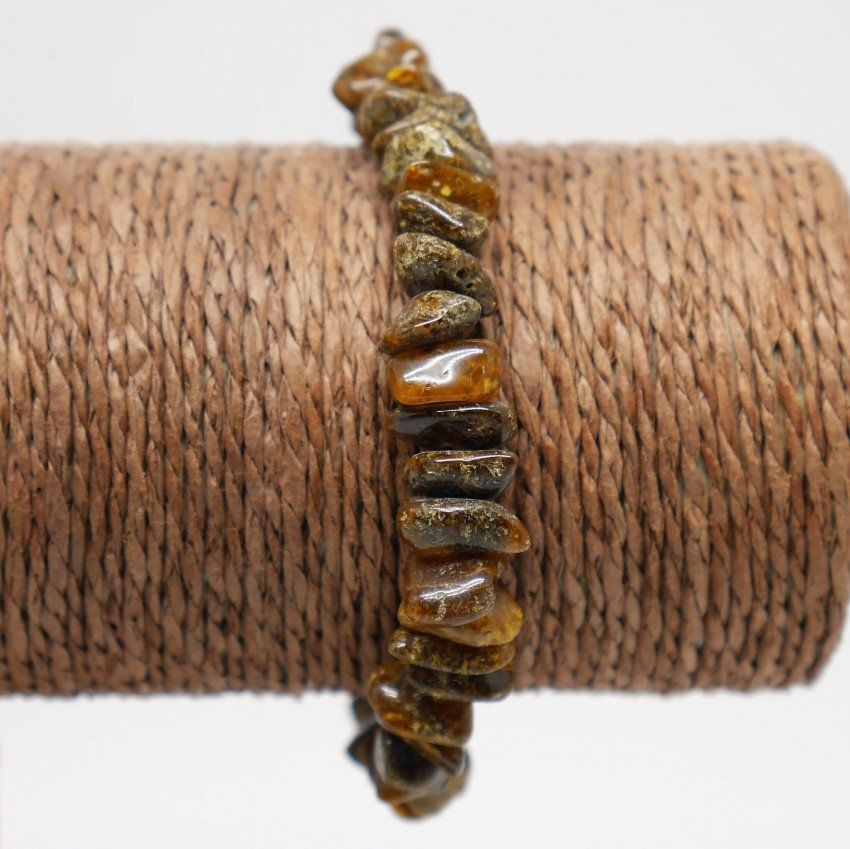 alt=\"pulsera de ambar elastica tonos marrones. www.santelmotienda.com\"