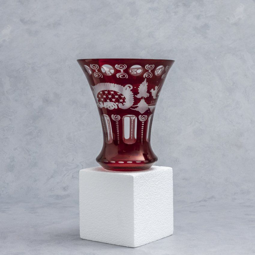 Alt="Jarron cristal bohemia rojo