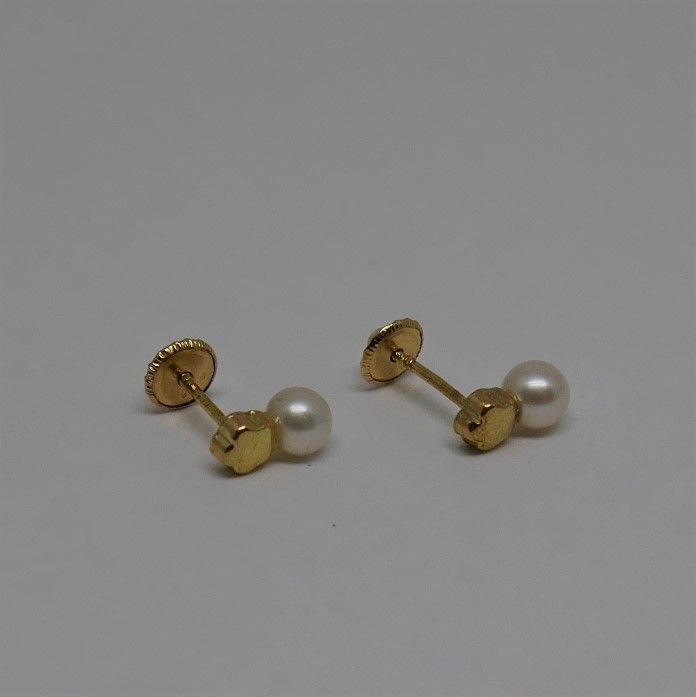 alt="pendientes niña oro perlas"