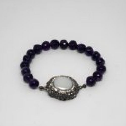 alt="pulsera de plata, amatistas, marcasitas y perlas agua dulce