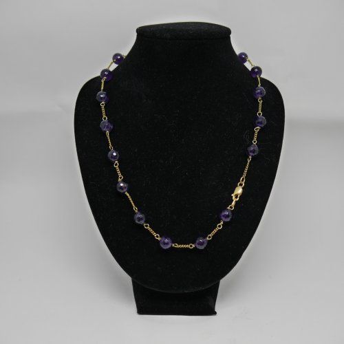 alt=\"Collar de Oro de ley 18 K. con Amatistas facetadas\"