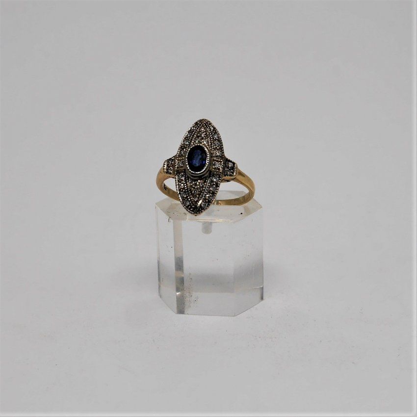 alt:"anillo antiguo oro de ley 18 k