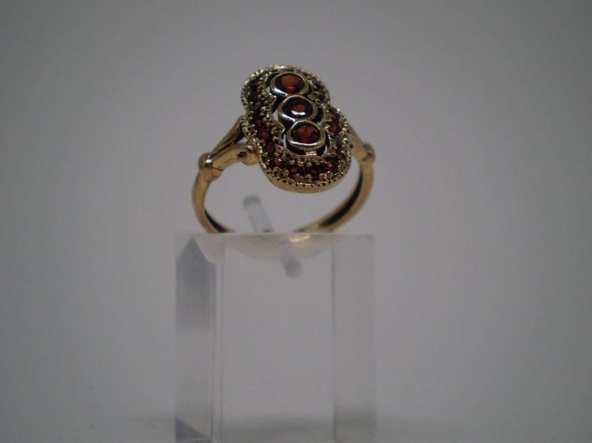 alt=\"Sortija oro granates\"