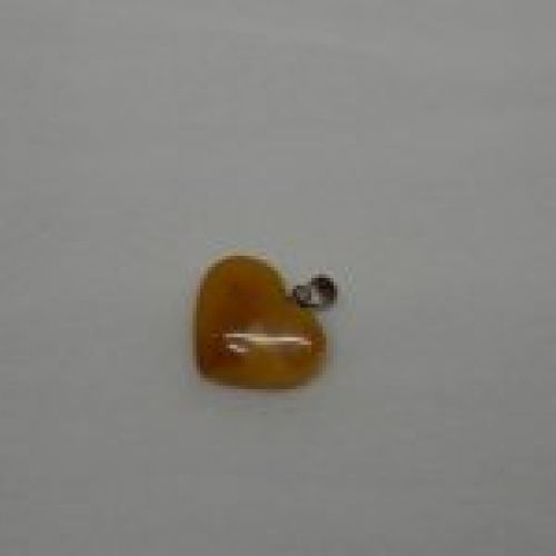 alt=\"colgante de plata de ley y ambar en forma de corazon\"