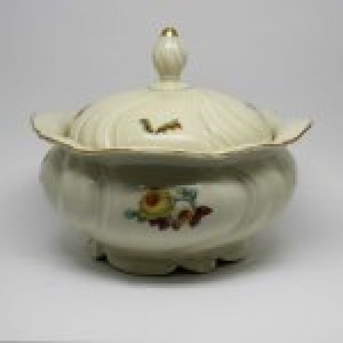 alt:\"bombonera de porcelana rosenthal antigua. wwww.santelmotienda.com\"