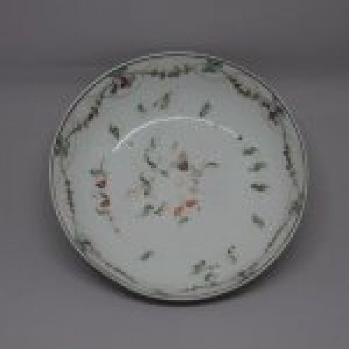 alt="Cuenco de porcelana China, principios del siglo XX"JPG