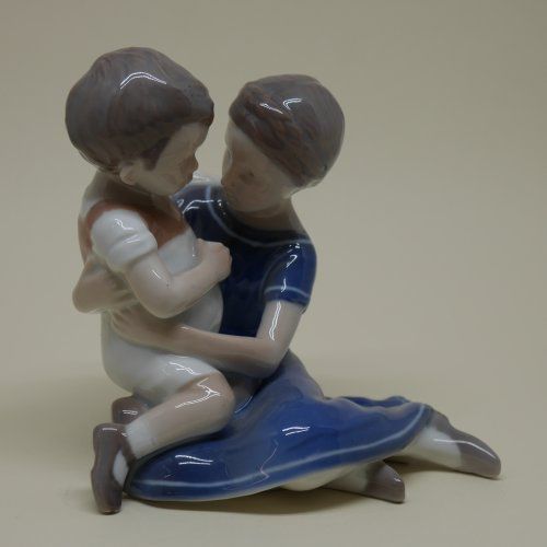 alt=\"Figura niños de porcelana de Copenhague principios del Siglo XX\"JPG