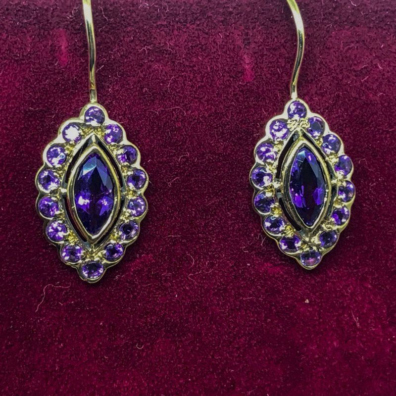 alt=\"pendientes oro amatistas\"