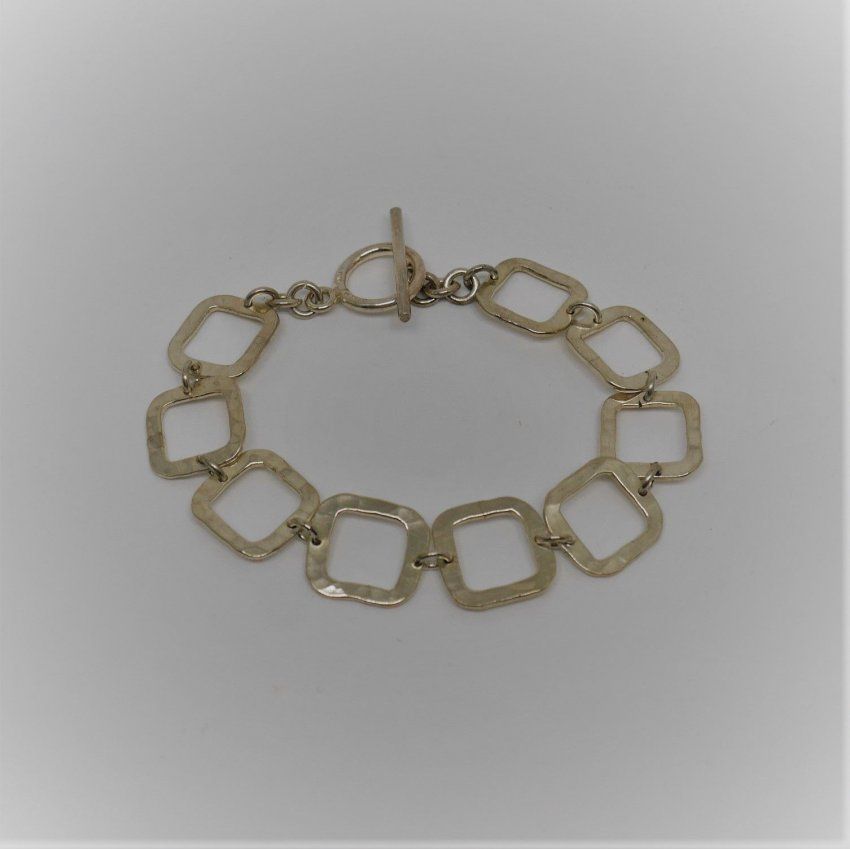 alt="Pulsera eslabonescuadrados plata de ley 925 Mils