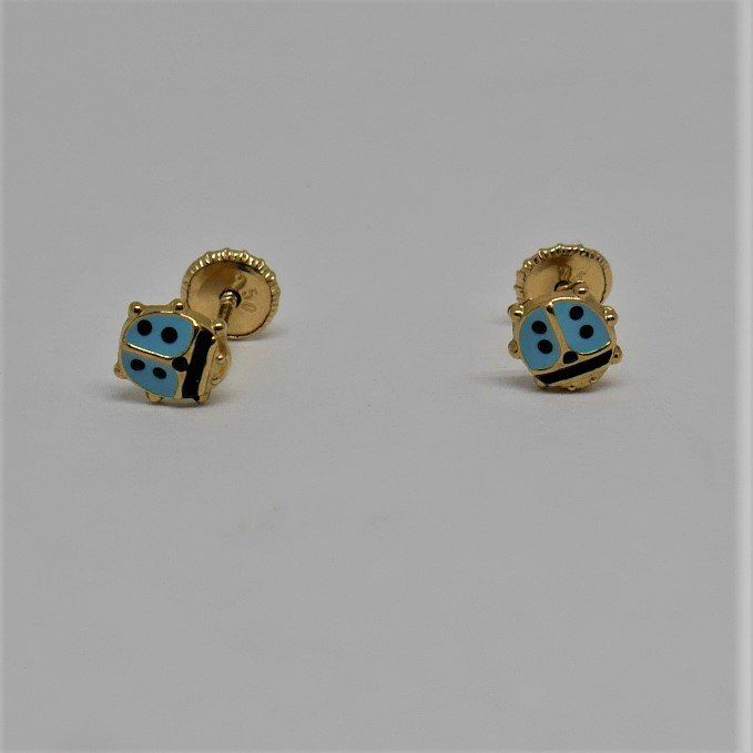 alt=\"pendientes niña de oro de ley 18 K. y esmalte en forma de escarabajo\"