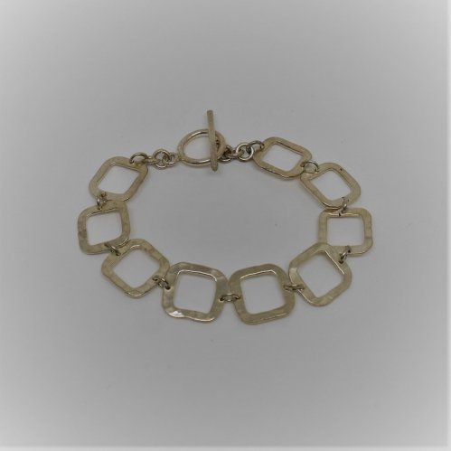 alt=\"Pulsera eslabonescuadrados plata de ley 925 Mils.www.santelmotienda.com\"