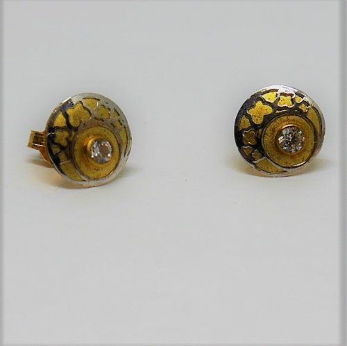 alt=\"pendientes para niña o mujer de oro de ley  18 K. con circonitas redondos\"