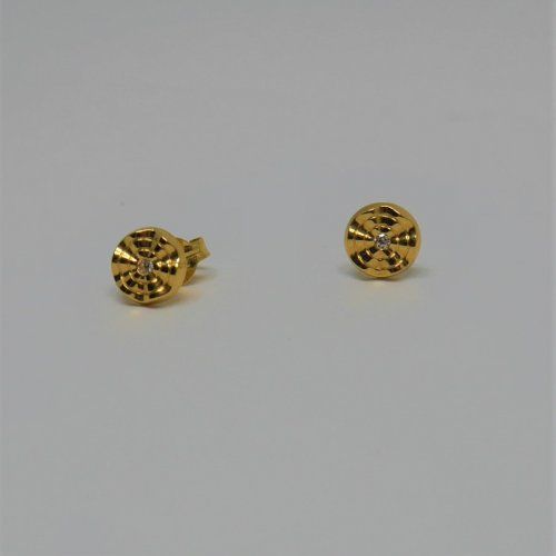 alt=\"pendientes para niña o mujer de oro de ley  18 K. con circonitas redondos\"