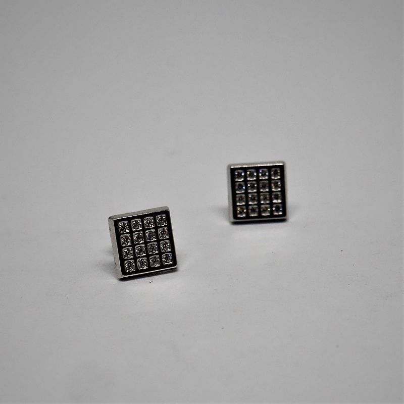 alt=\"pendientes oro blanco niña mujer cuadrados con circonitas\"