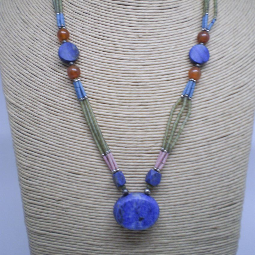 Collar Afgano de alpaca, 3 vueltas, con piedras semipreciosas