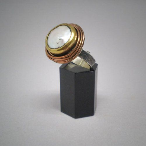 Sortija de plata y plata dorada de ley 925 Mils. con perla natural