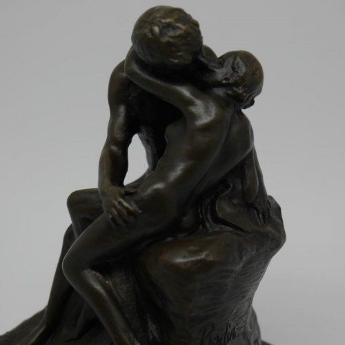 Figura de bronce, pareja el Beso de Rodín