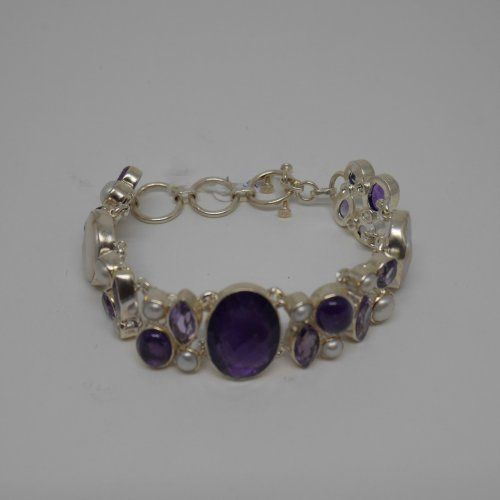 alt=\"Pulsera de Plata de ley 925 Mils. amatistas y Perlas de agua dulce\"