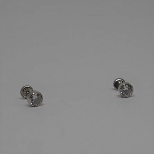 alt=\"pendientes redondos oro redondos niña mujer con circonita\"