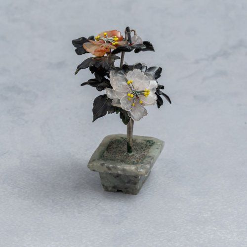 alt=\"centro/maceta piedra dura con jade, cuarzo, ágata y cornalina. www.santelmotienda.com\"