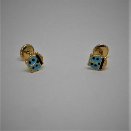 alt=\"pendientes niña de oro de ley 18 K. y esmalte en forma de escarabajo\"