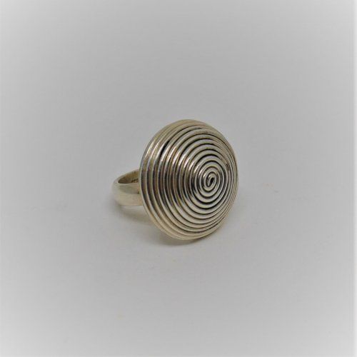 alt=\"sortija espiral redondo de plata de ley 925 Mils.www.santelmotienda.com\"