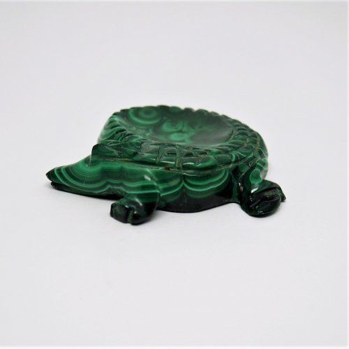 alt=\"caiman en miniaura de Malaquita tallado a mano. www.santelmotienda.com\"