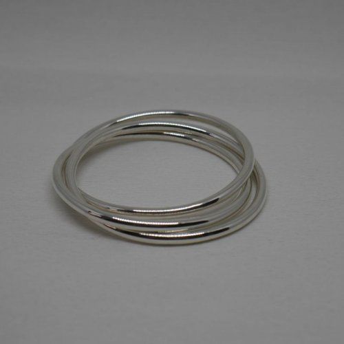 alt=\"Pulsera 3 aros de plata de ley 925 Mils.\"